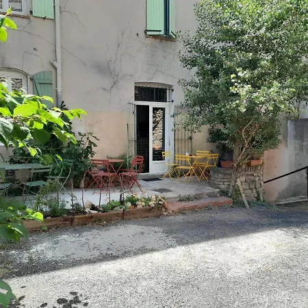 Le Prieure Saint-Florent-sur-Auzonnet