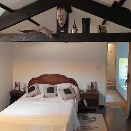 Couette-café Le Prieure 3*