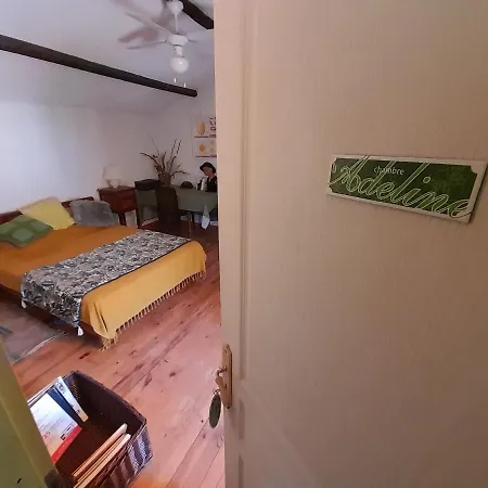 Le Prieure Bed & Breakfast *